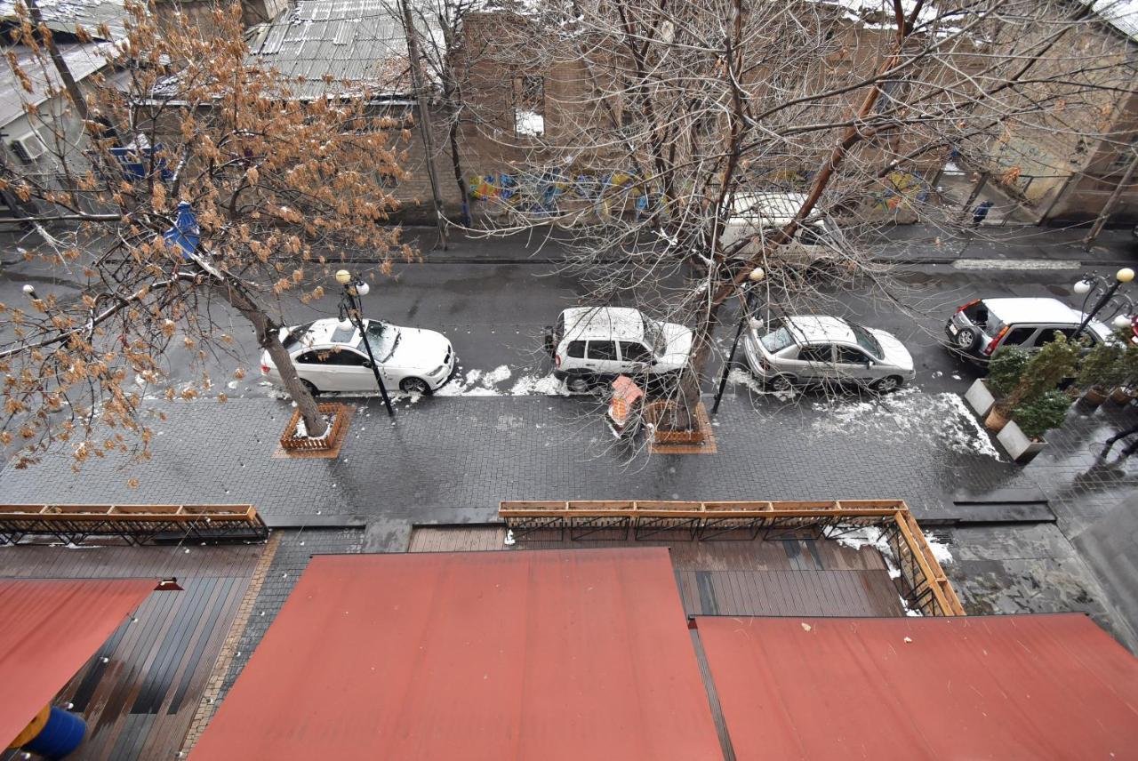 Armenak Apartment 5-Комнатная エレバン エクステリア 写真